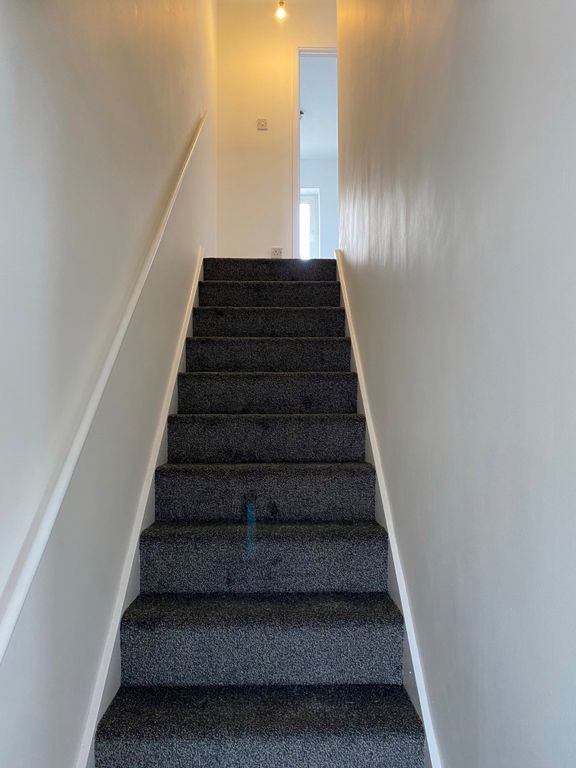 Property photo 2 of 9 Image