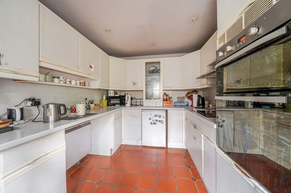 Property photo 3 of 15 1495621-5-6A5F706...