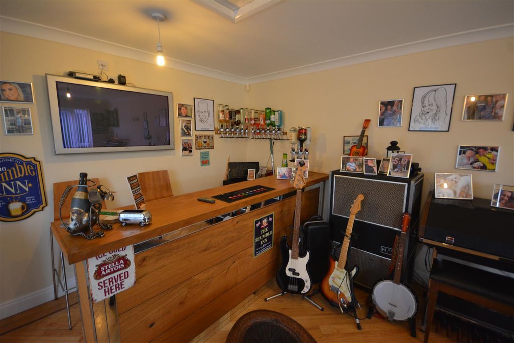Additional image 34 of 4 bed detached bungalow for saleMorfa Bychan, Porthmadog, Gwynedd LL49