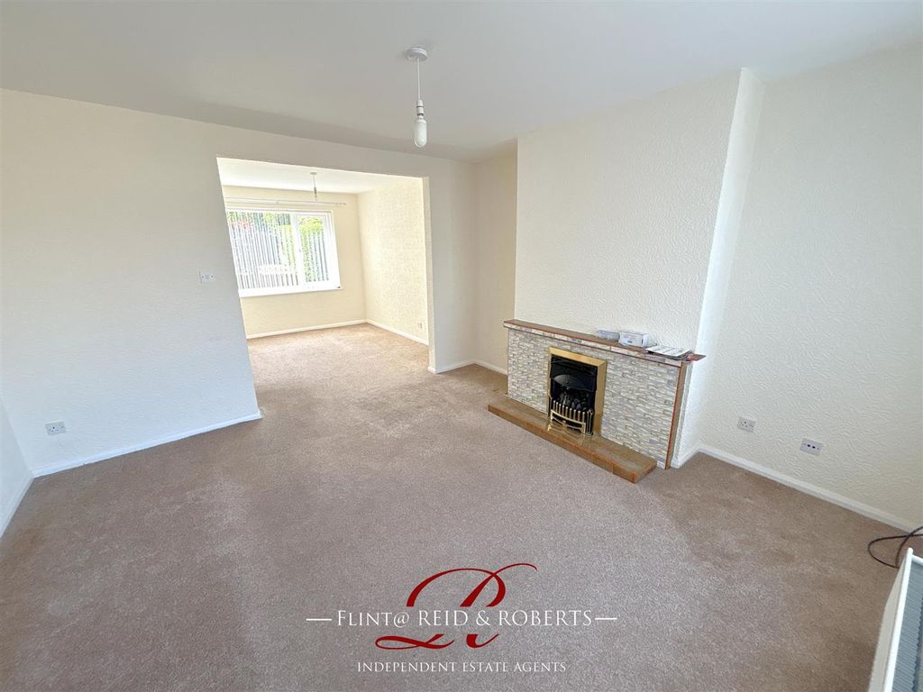 Property photo 3 of 18 13.Png