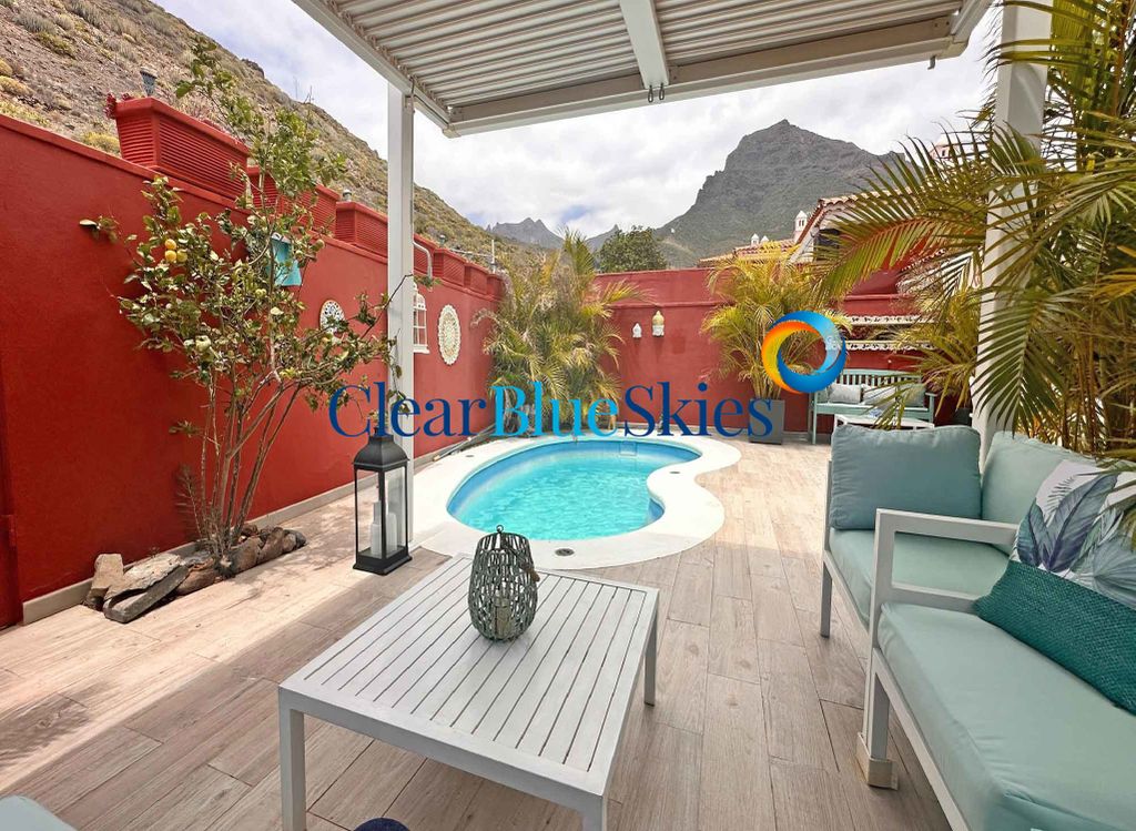 Property photo 2 of 27