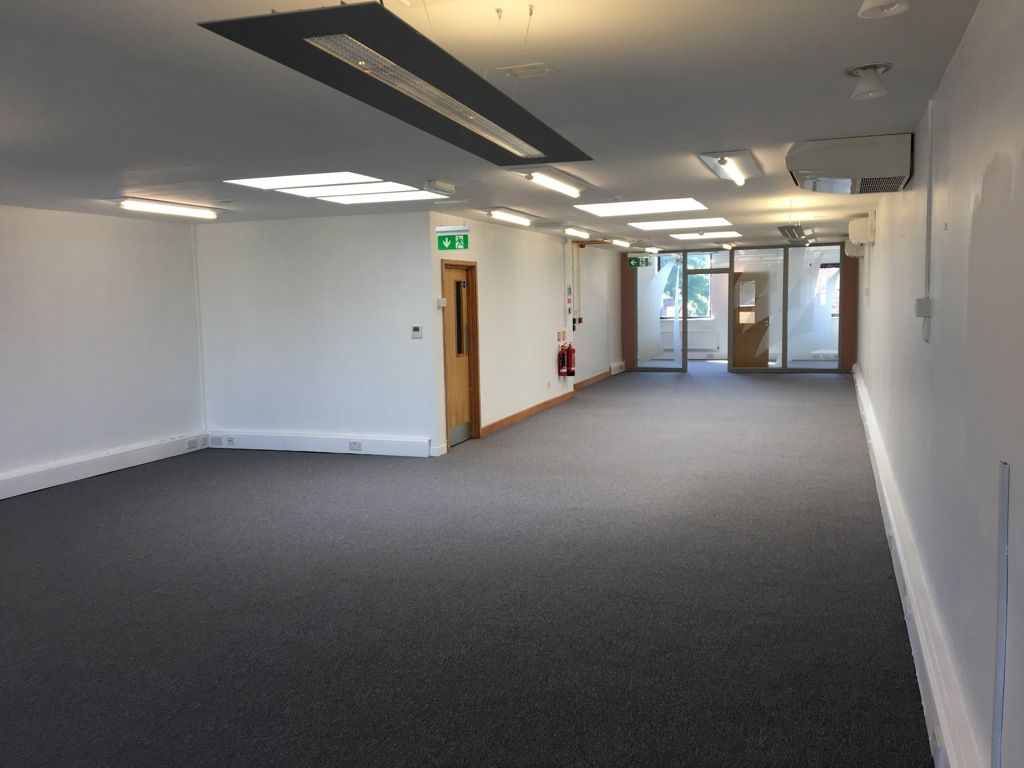 Property photo 2 of 6 Photo 4