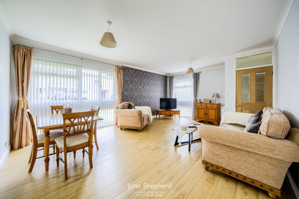 Property photo 2 of 10 Picture No. 29