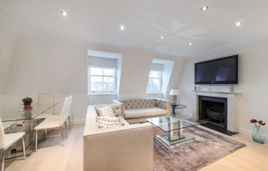 Property photo 3 of 7 61 Farley Court 5 09.09.Png