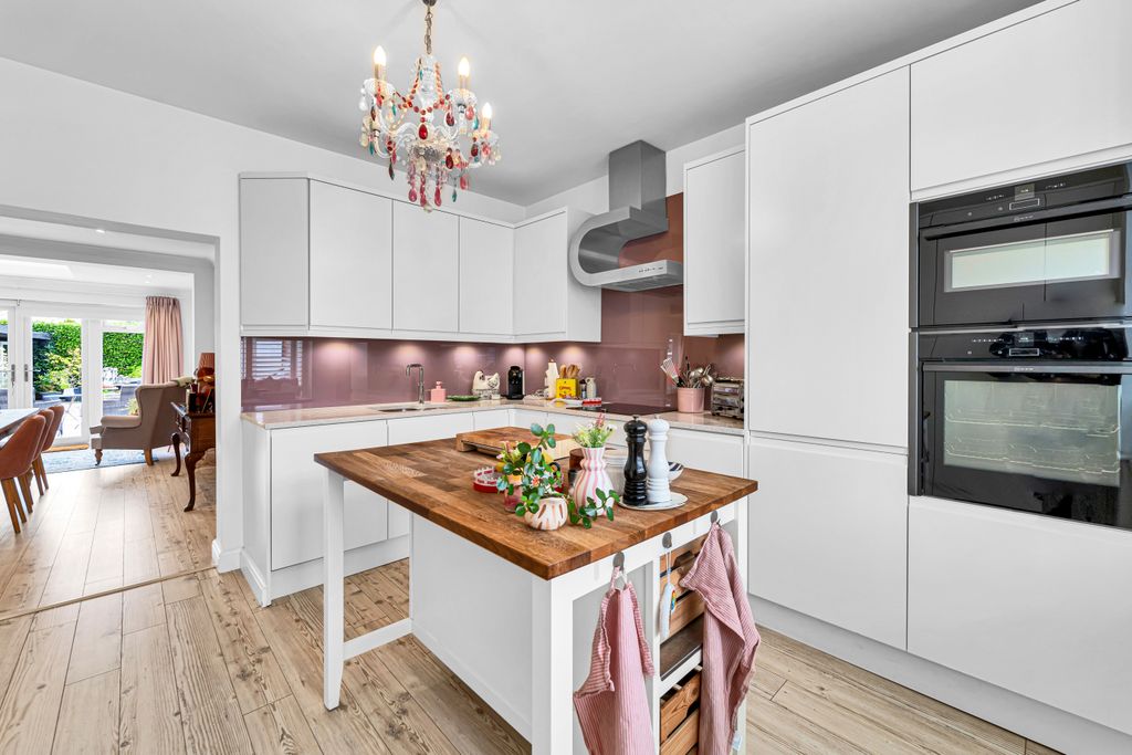 Property photo 2 of 19 Dsc07834