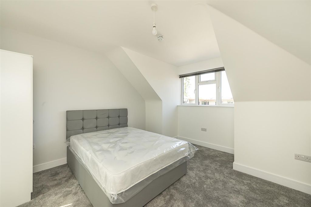 Property photo 2 of 7 Dsc_4106.Jpg