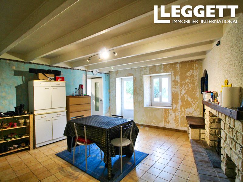 Property photo 3 of 10