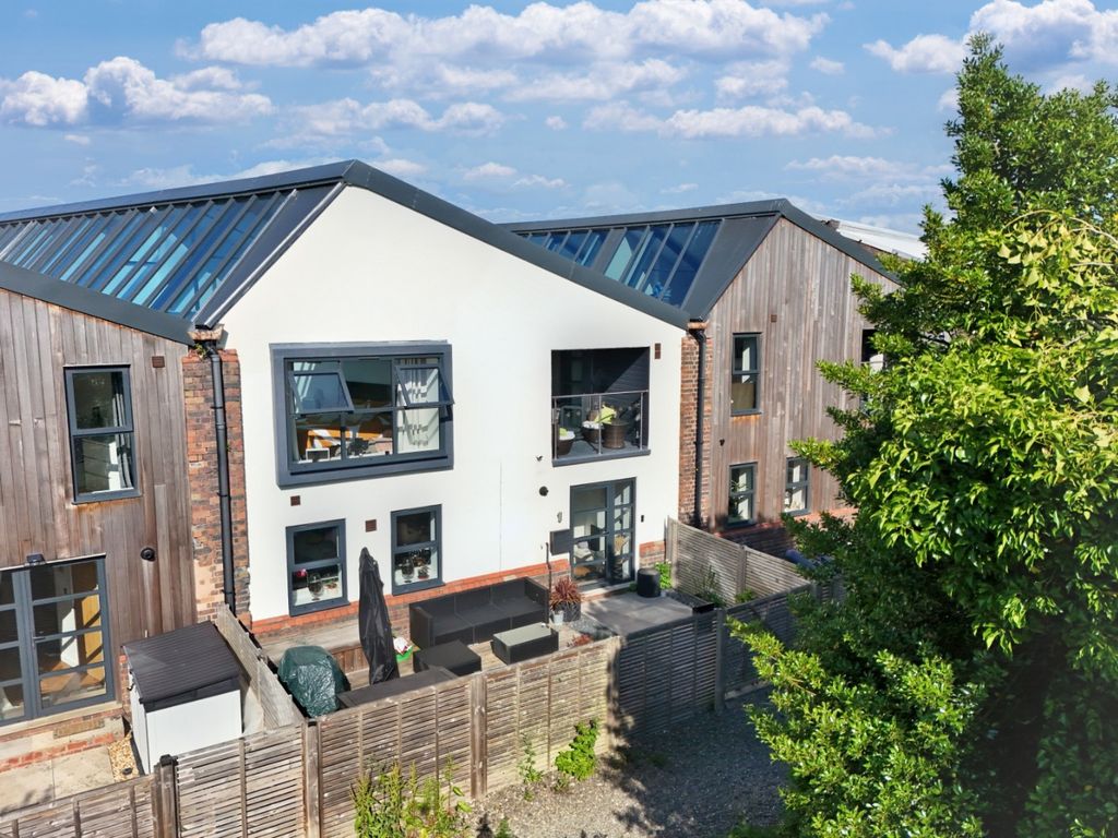Property photo 1 of 27 4254690