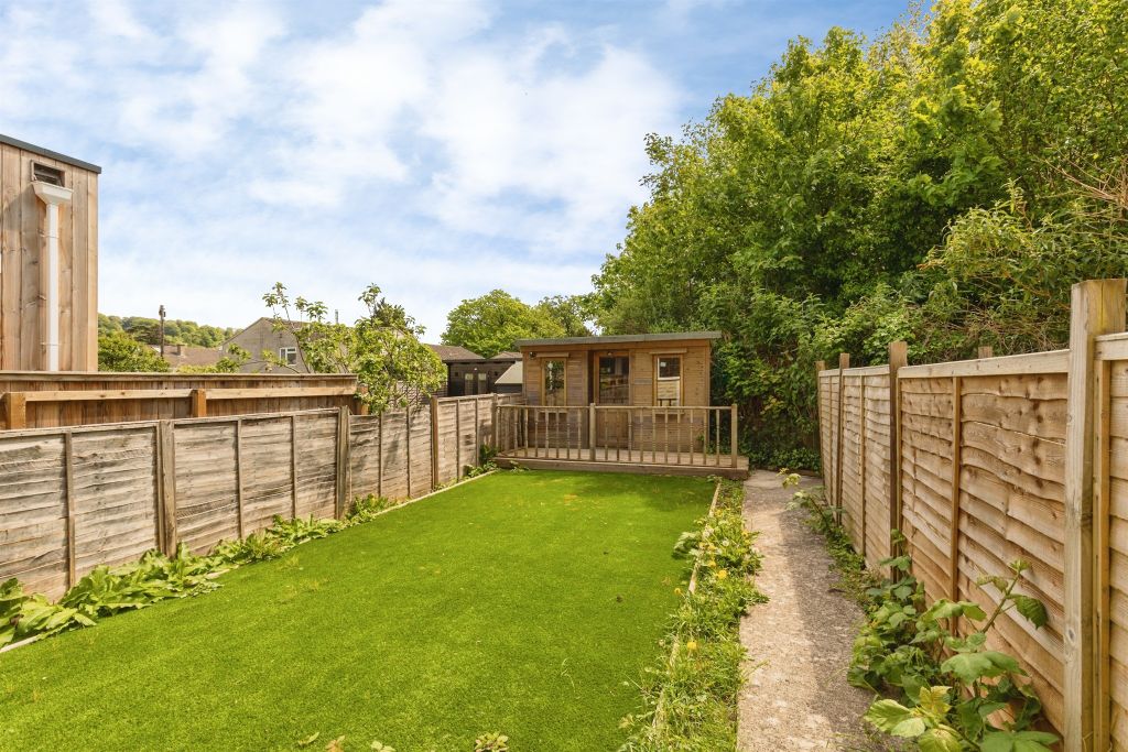 Property photo 3 of 18