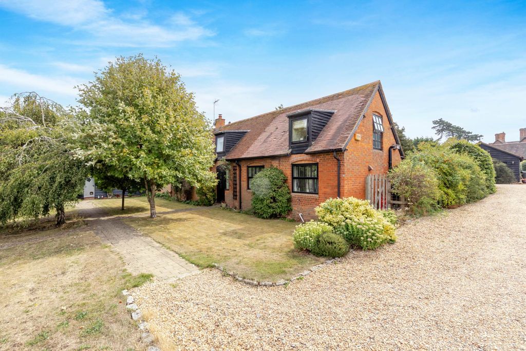 Property photo 1 of 57