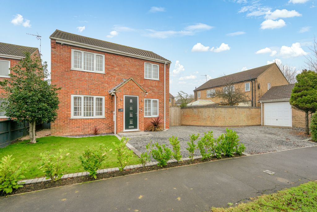 Property photo 1 of 29