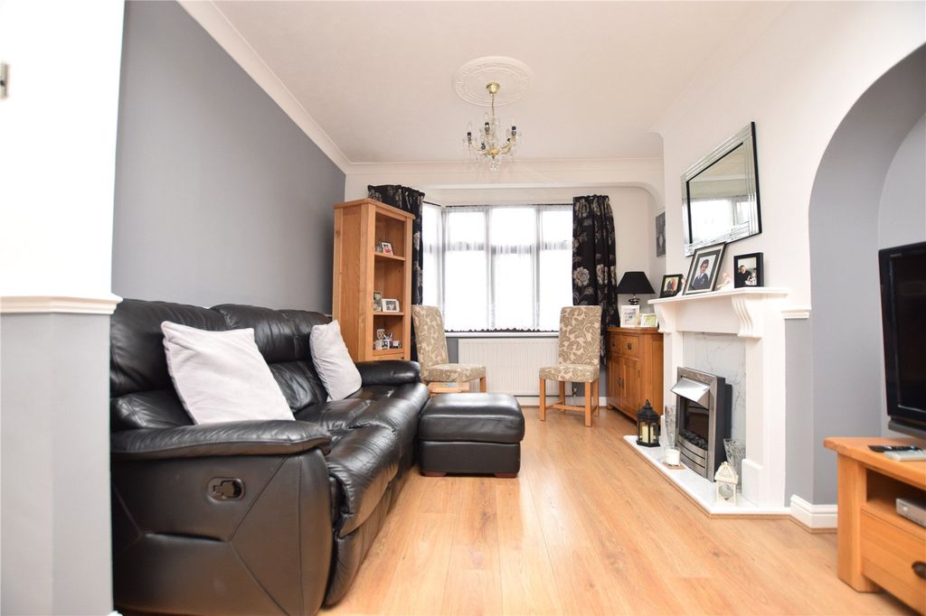 Property photo 2 of 18 Picture No. 02