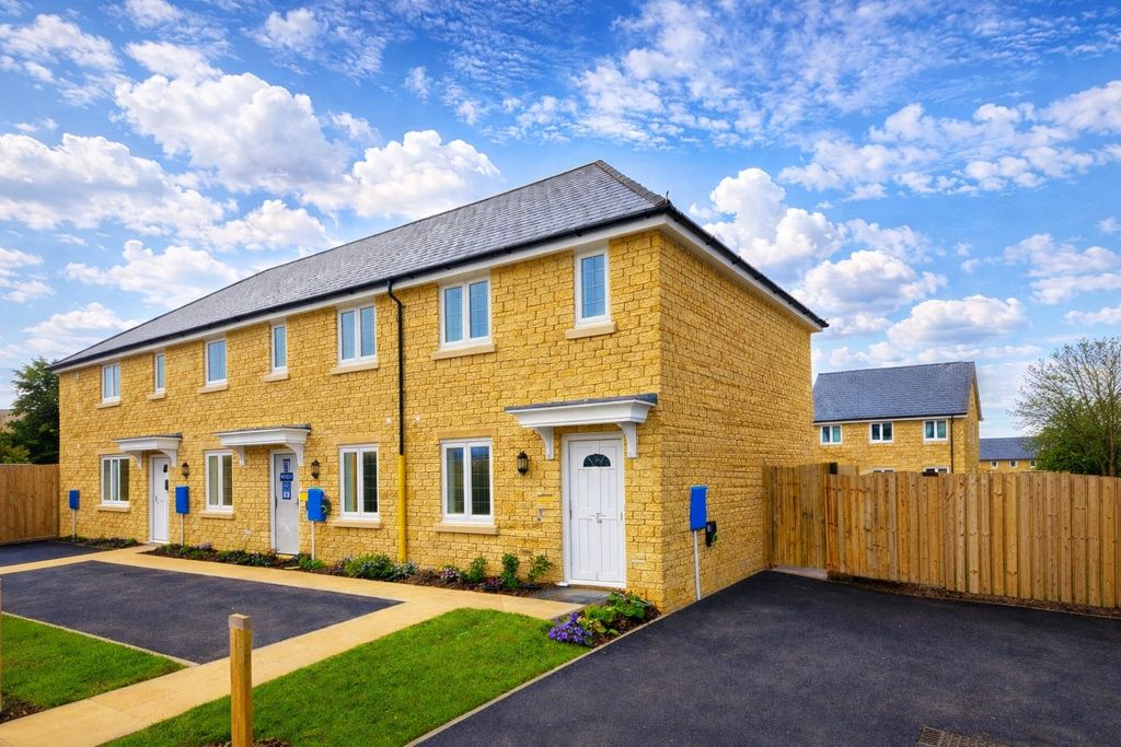 Property photo 1 of 3