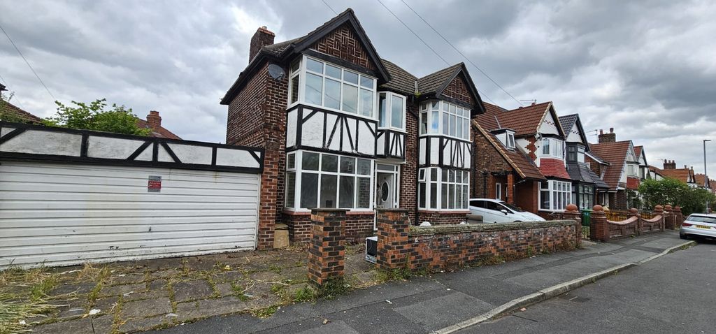 Property photo 1 of 9 5 Bedrooms In A Detached House To Let