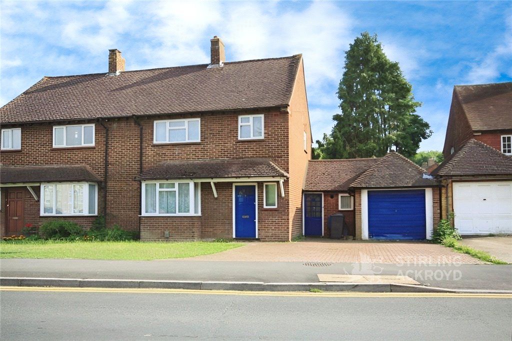 Property photo 1 of 7 External