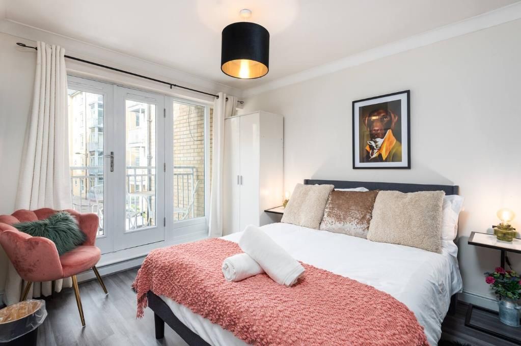 Property photo 3 of 17 40Bingbed1.Png