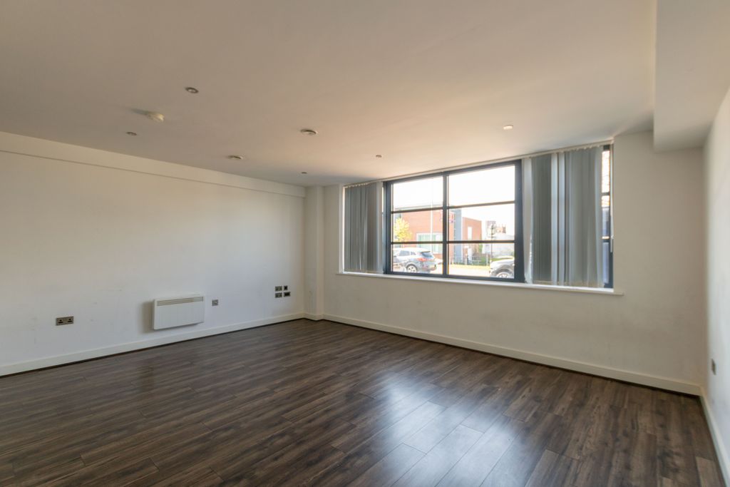 Property photo 3 of 8 Img_7231_1