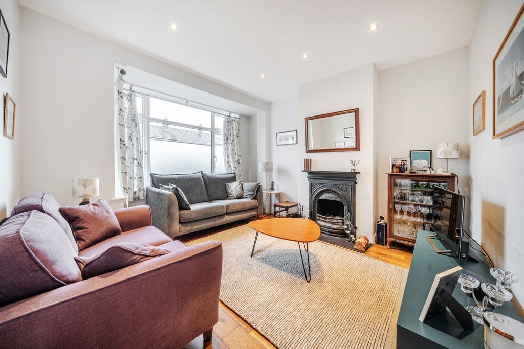 Property photo 3 of 18 1405716-14-6985Be...