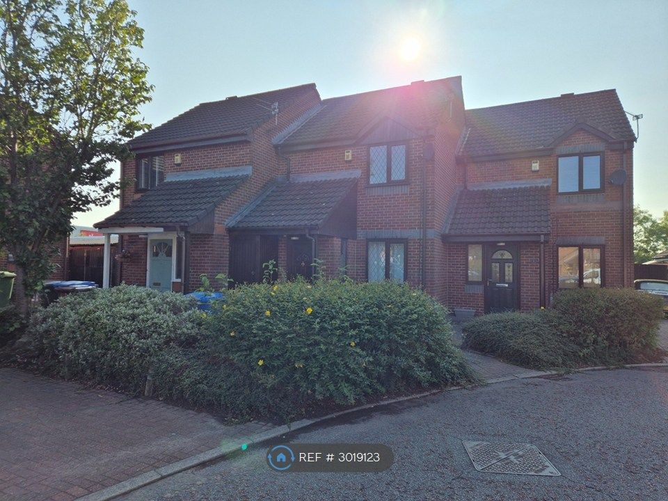 Property photo 2 of 19