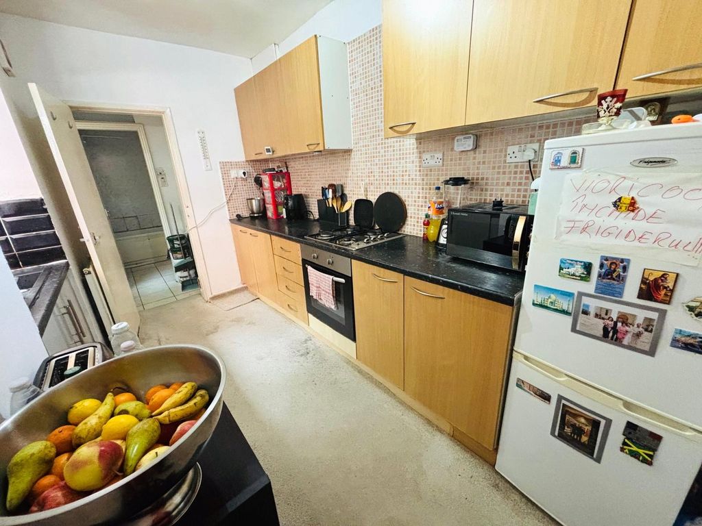Property photo 3 of 11 Picture No. 09