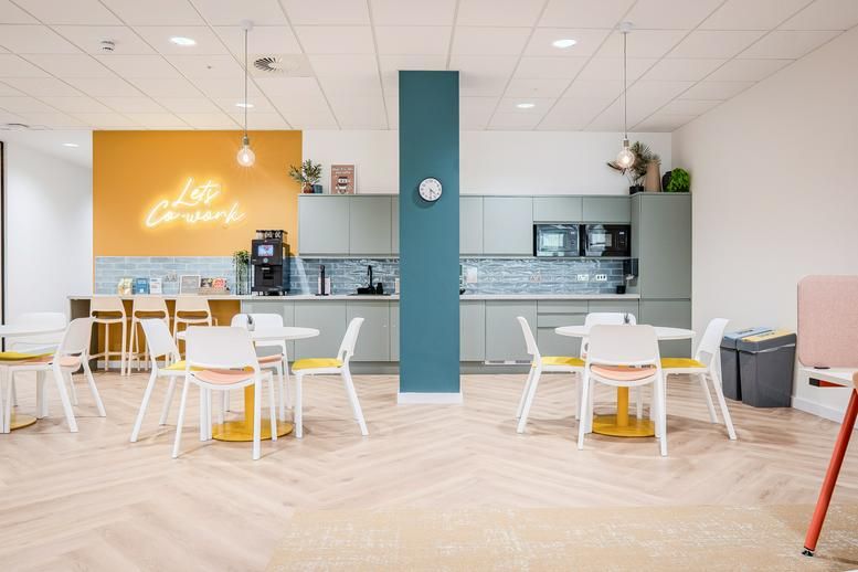 Property photo 2 of 12