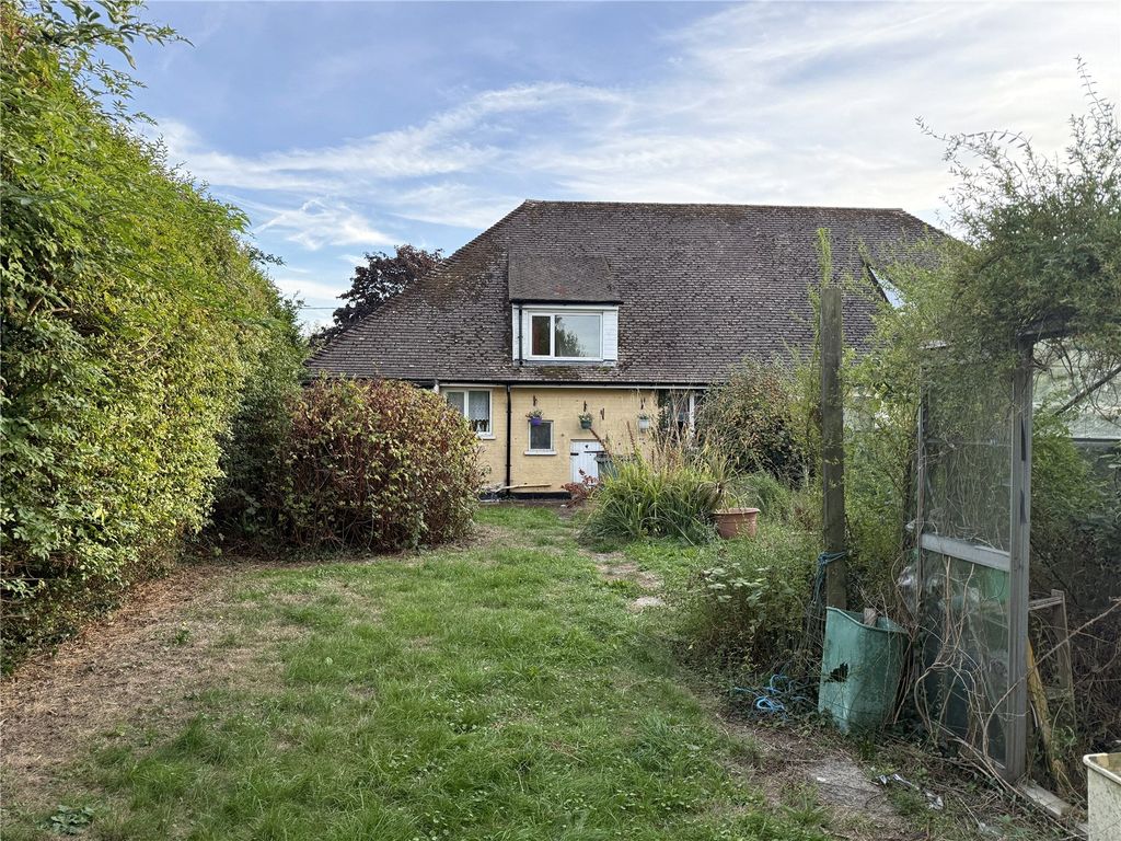Property photo 3 of 3 Picture No. 06