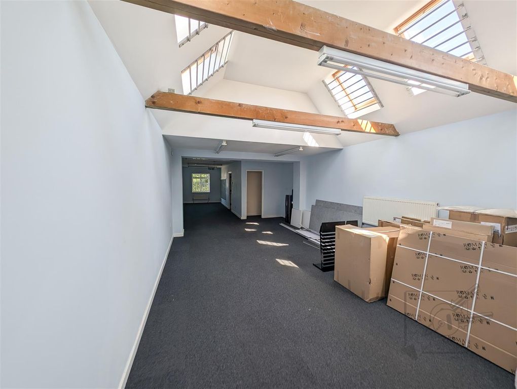 Property photo 1 of 4