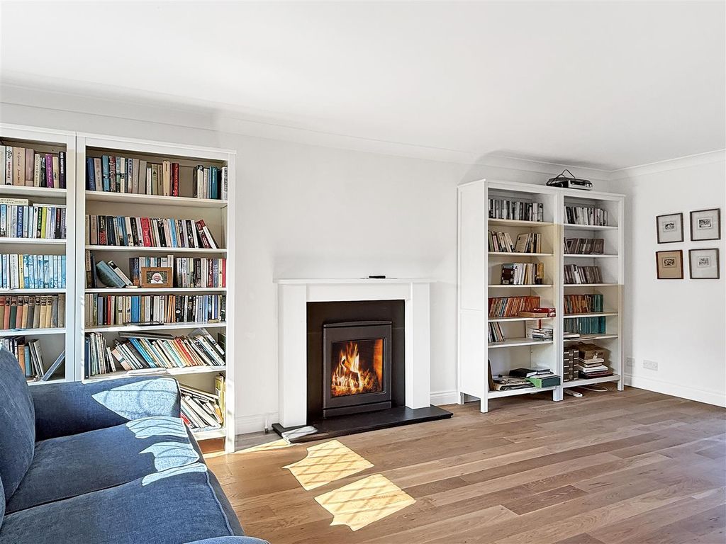 Property photo 2 of 13 d1B878Fce931cd02392c569484Fad7Abc7Dfecae.Jpg