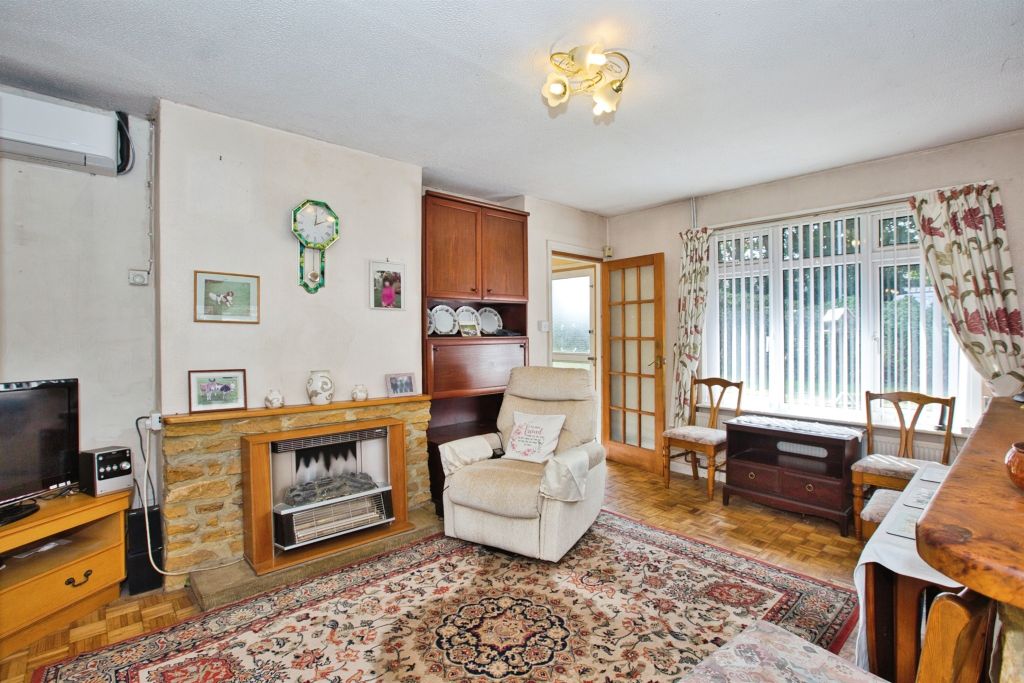 Property photo 3 of 21