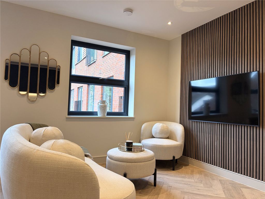 Property photo 2 of 8 Living Area