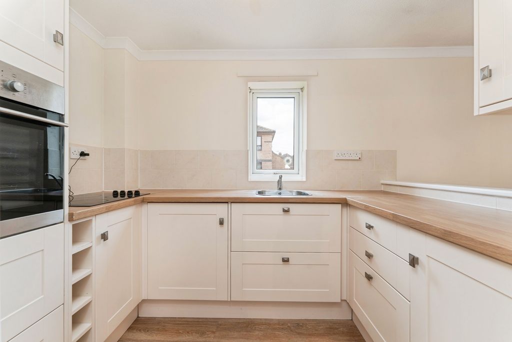 Property photo 2 of 20 Pbox-Img.Jpg