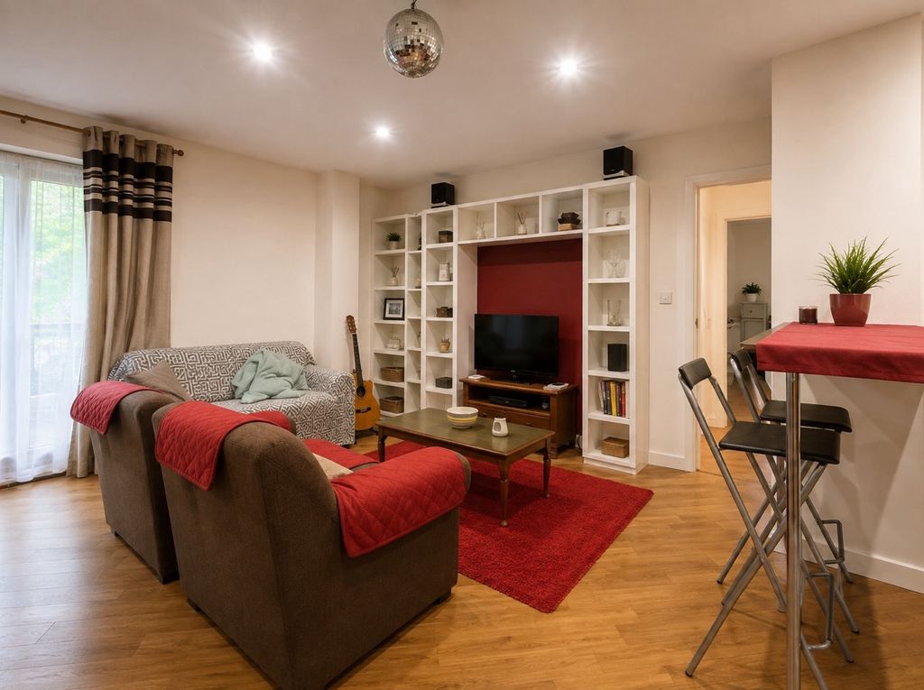 Property photo 2 of 12