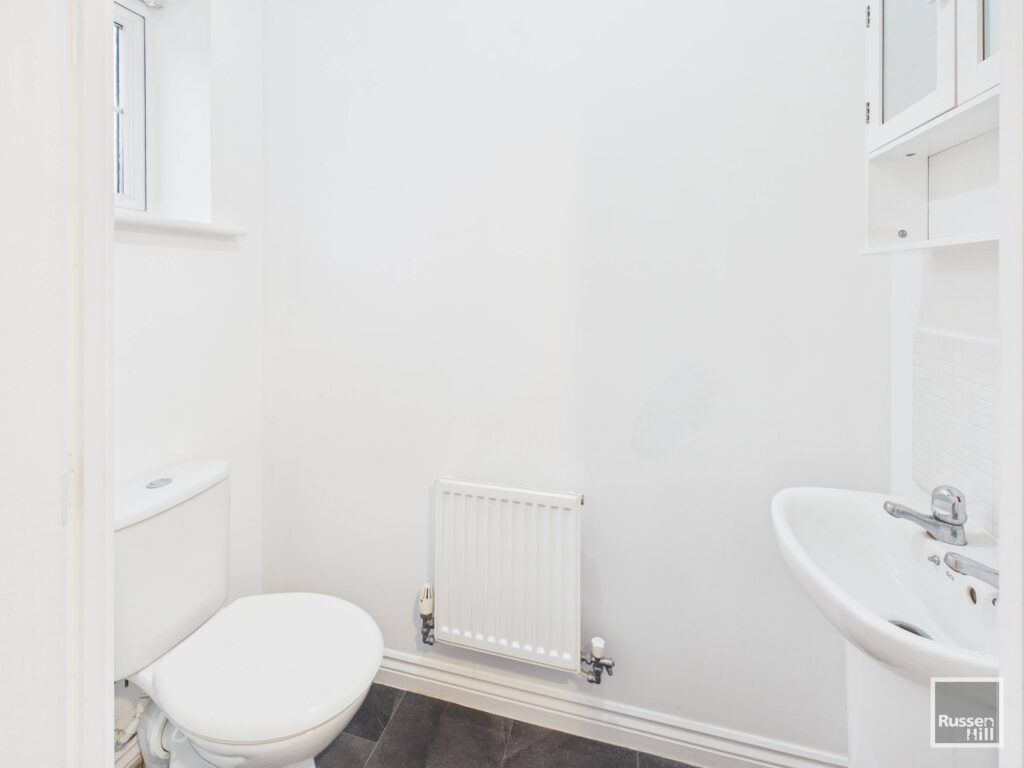 Property photo 3 of 9