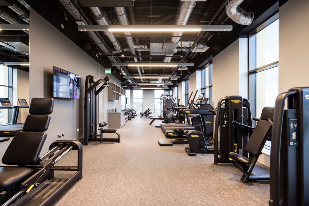 Property photo 1 of 13 Gq Glassworks Amenities (Best) (12) (1)
