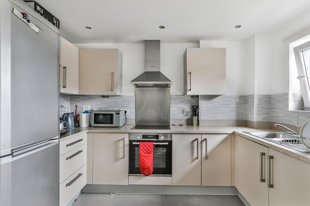 Property photo 2 of 11 Img_5730