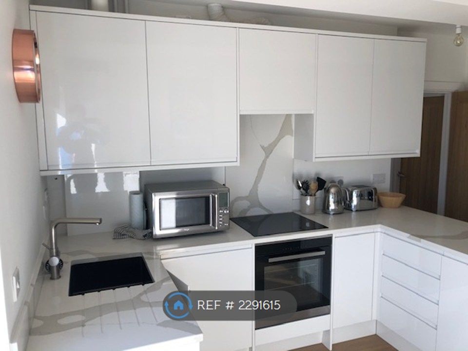 Property photo 3 of 30