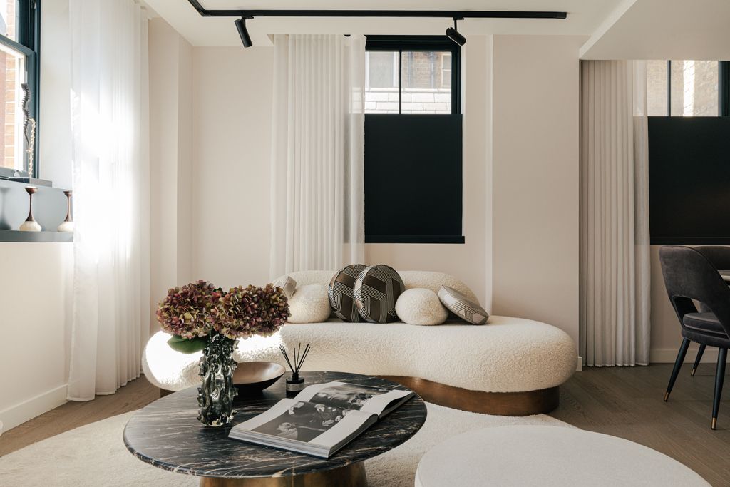 Property photo 2 of 10 Chapter House 2 Bed 2025-27.Jpg