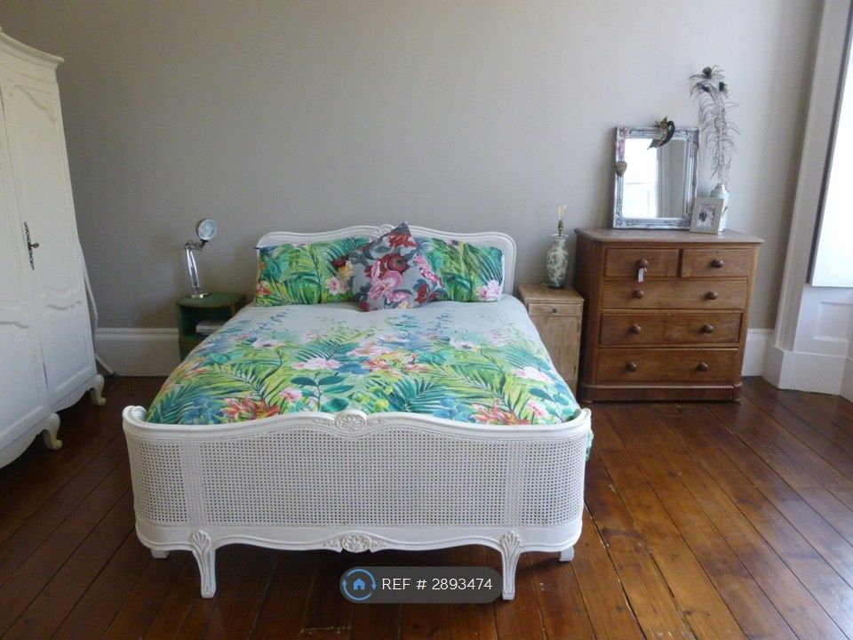 Property photo 3 of 10 Master Bedroom