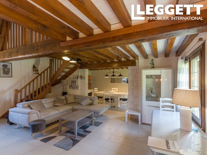 Property photo 3 of 10