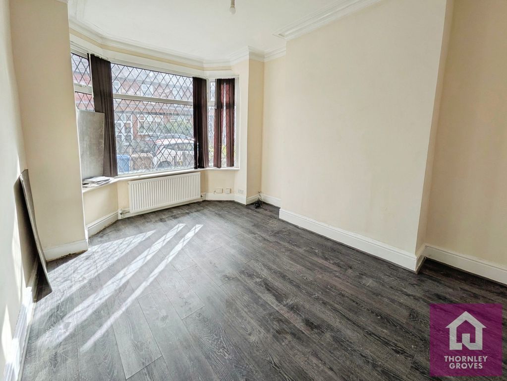 Property photo 2 of 15 Pbox-Img.Jpg