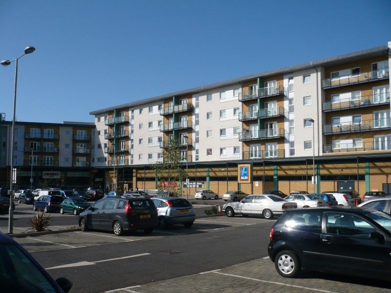 Property photo 1 of 7 Building