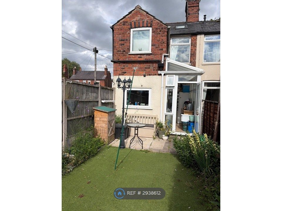 Property photo 3 of 12