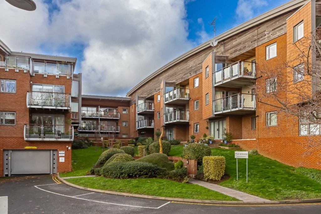 Property photo 1 of 19 Orchard House_18.Jpg