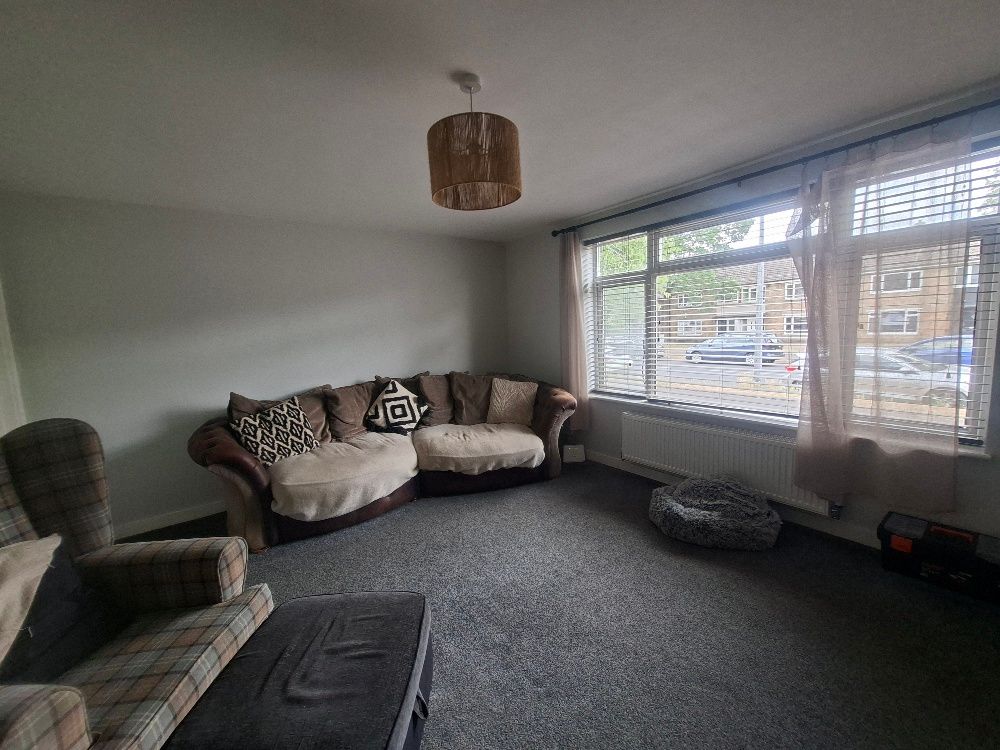 Property photo 2 of 13 Image