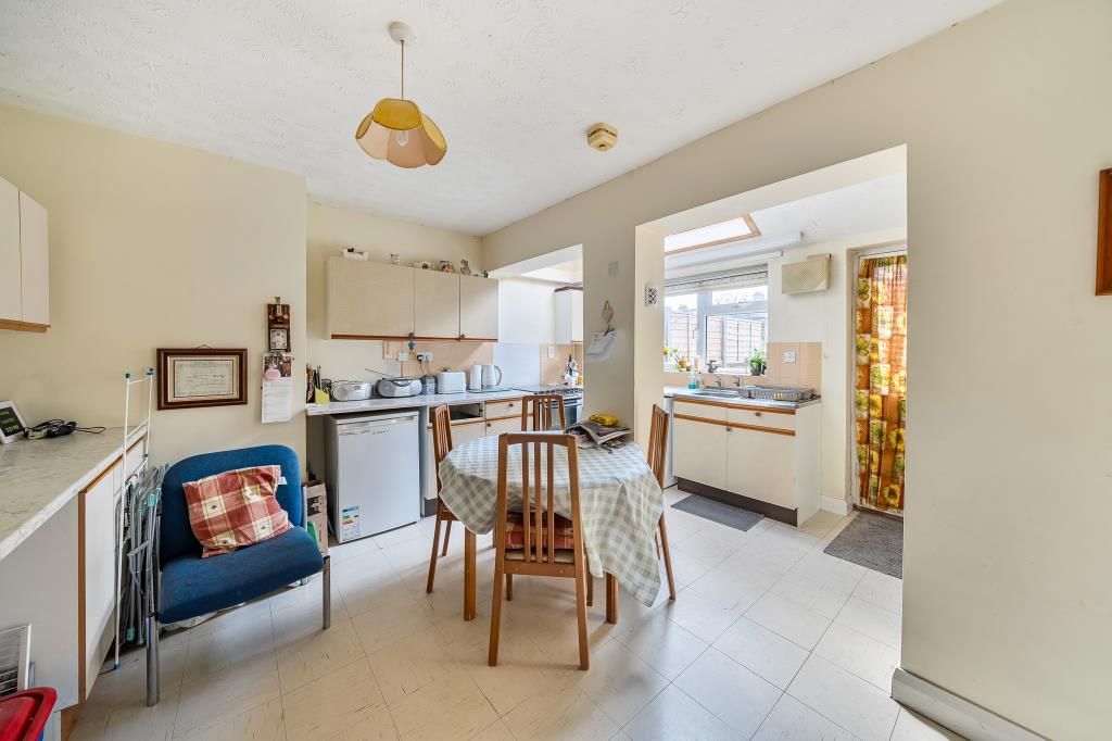 Property photo 2 of 20 Kitchen/Dining Room