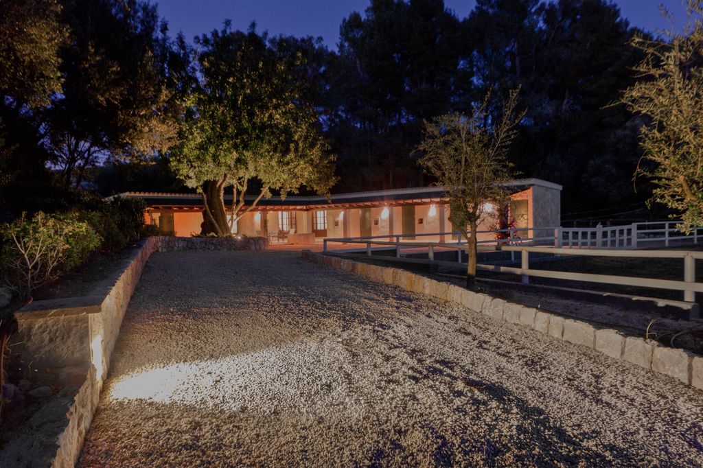 Property photo 3 of 27 Casa-20.Jpg