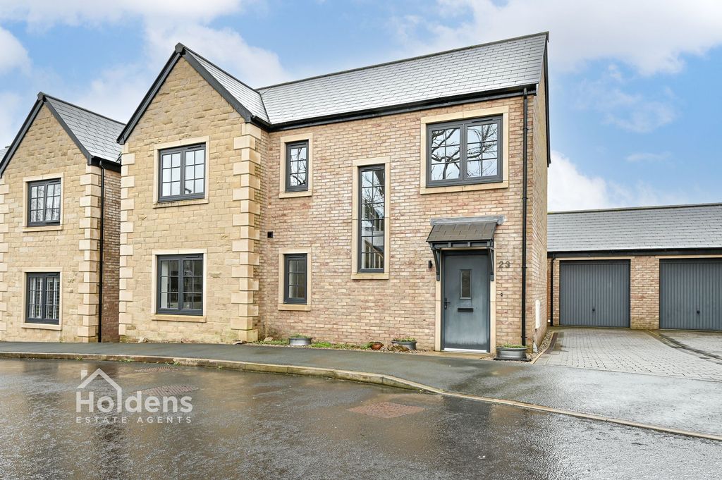 Property photo 1 of 19