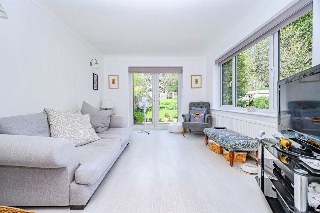 Property photo 3 of 18