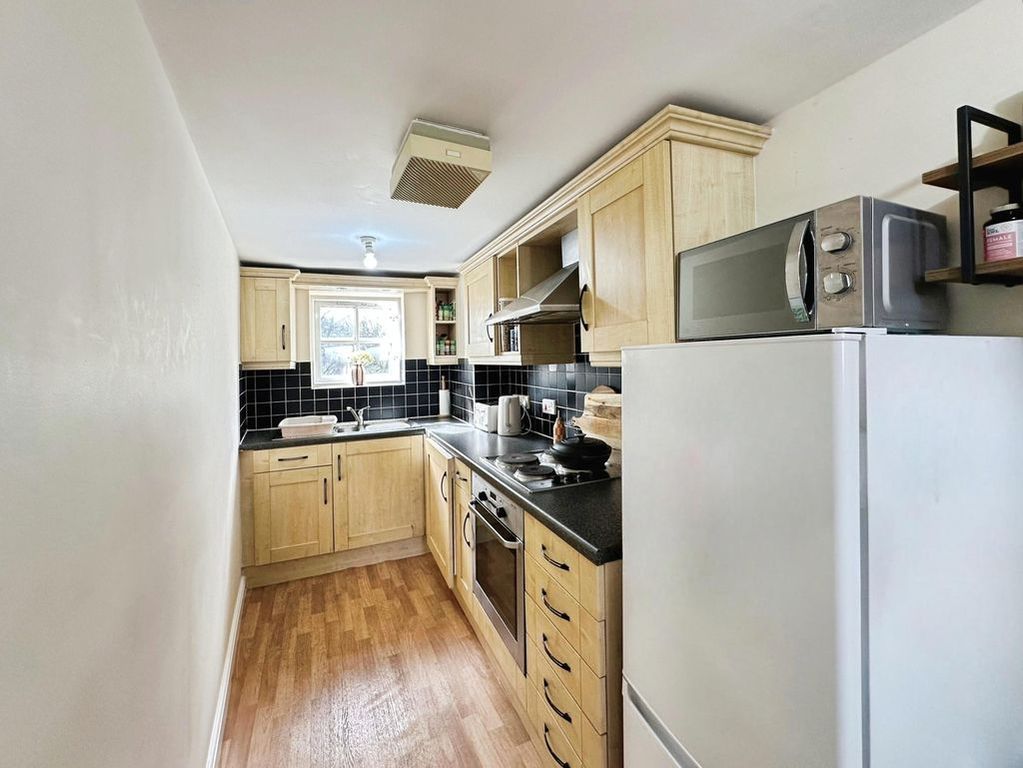 Property photo 3 of 13 Photo 10