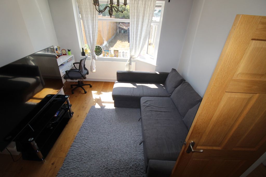 Property photo 3 of 15 Gallery